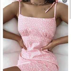 White fox boutique pink floral dress